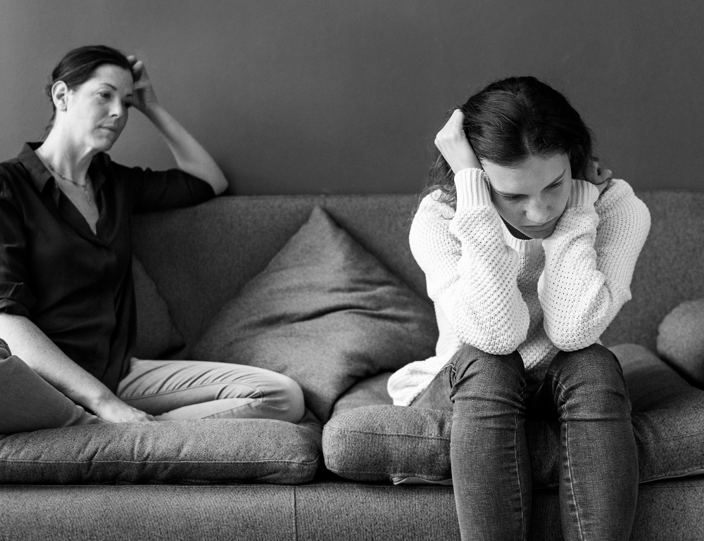 Bipolar Disorder Symptoms in Females: Key Insights and Management